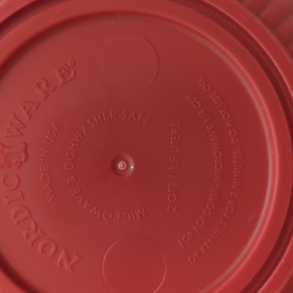 Popcorn Popper - Nordic Ware - Picture 3 of 11